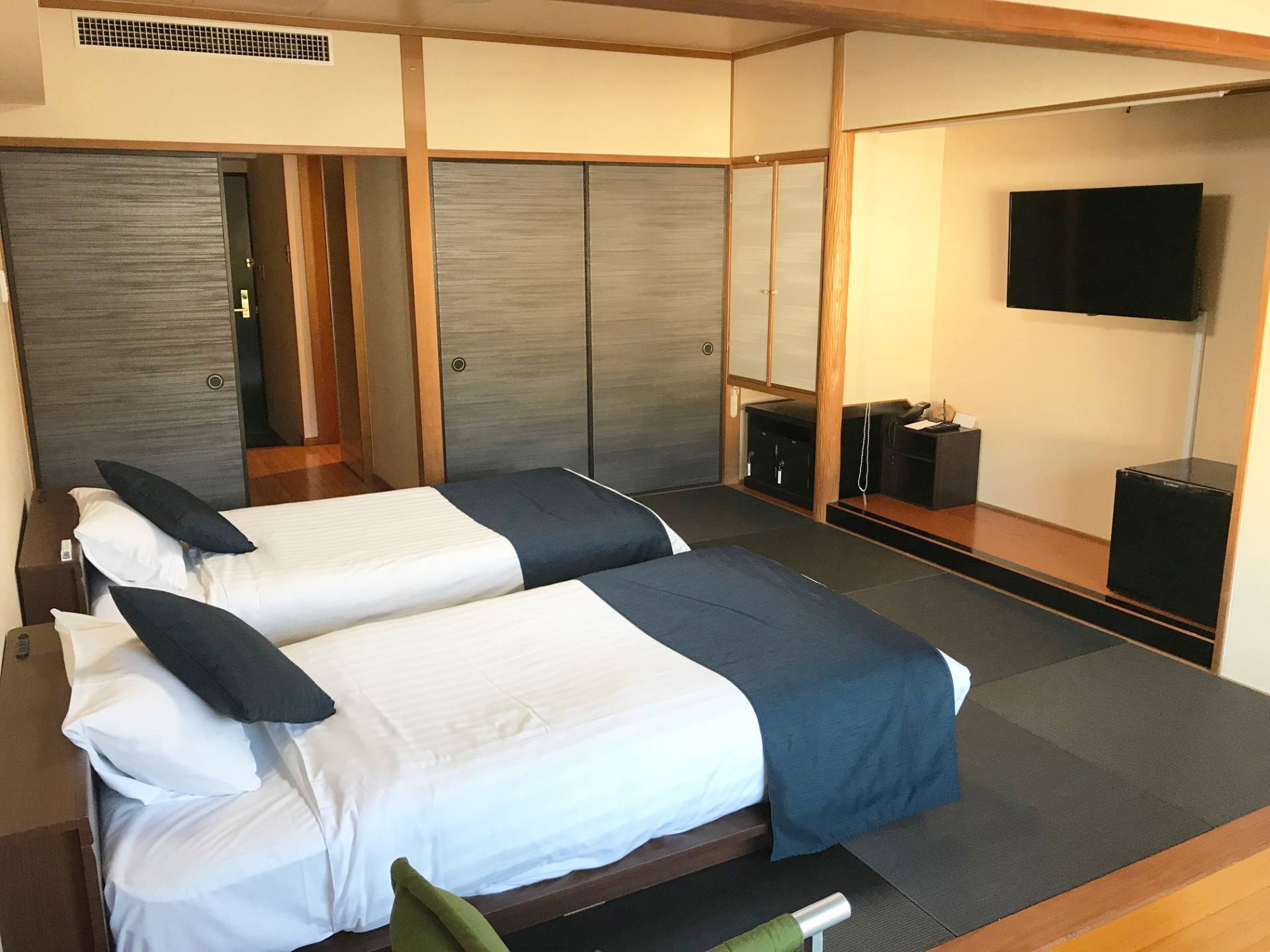 宿泊/客室 » 天山多久温泉 TAQUA(タクア)